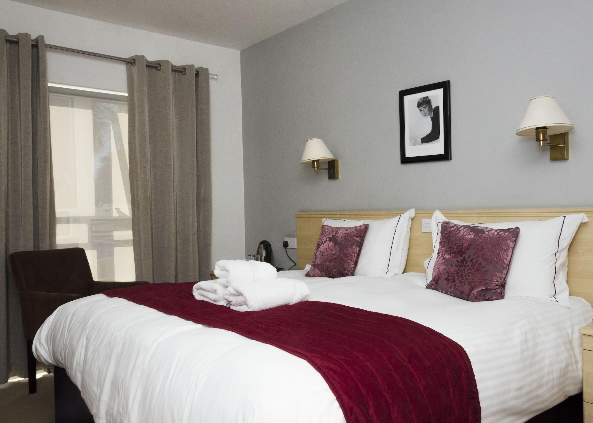 Beachcombers Hotel Grouville Zewnętrze zdjęcie
