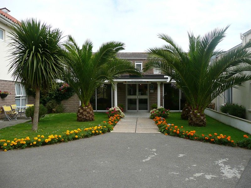 Beachcombers Hotel Grouville Zewnętrze zdjęcie