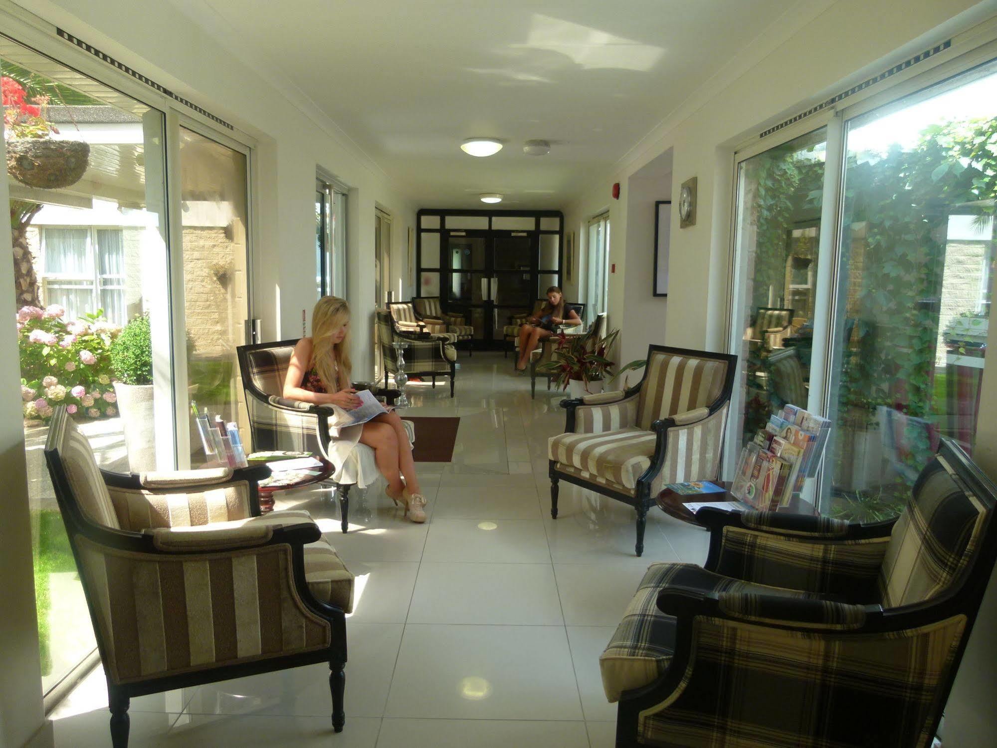Beachcombers Hotel Grouville Zewnętrze zdjęcie