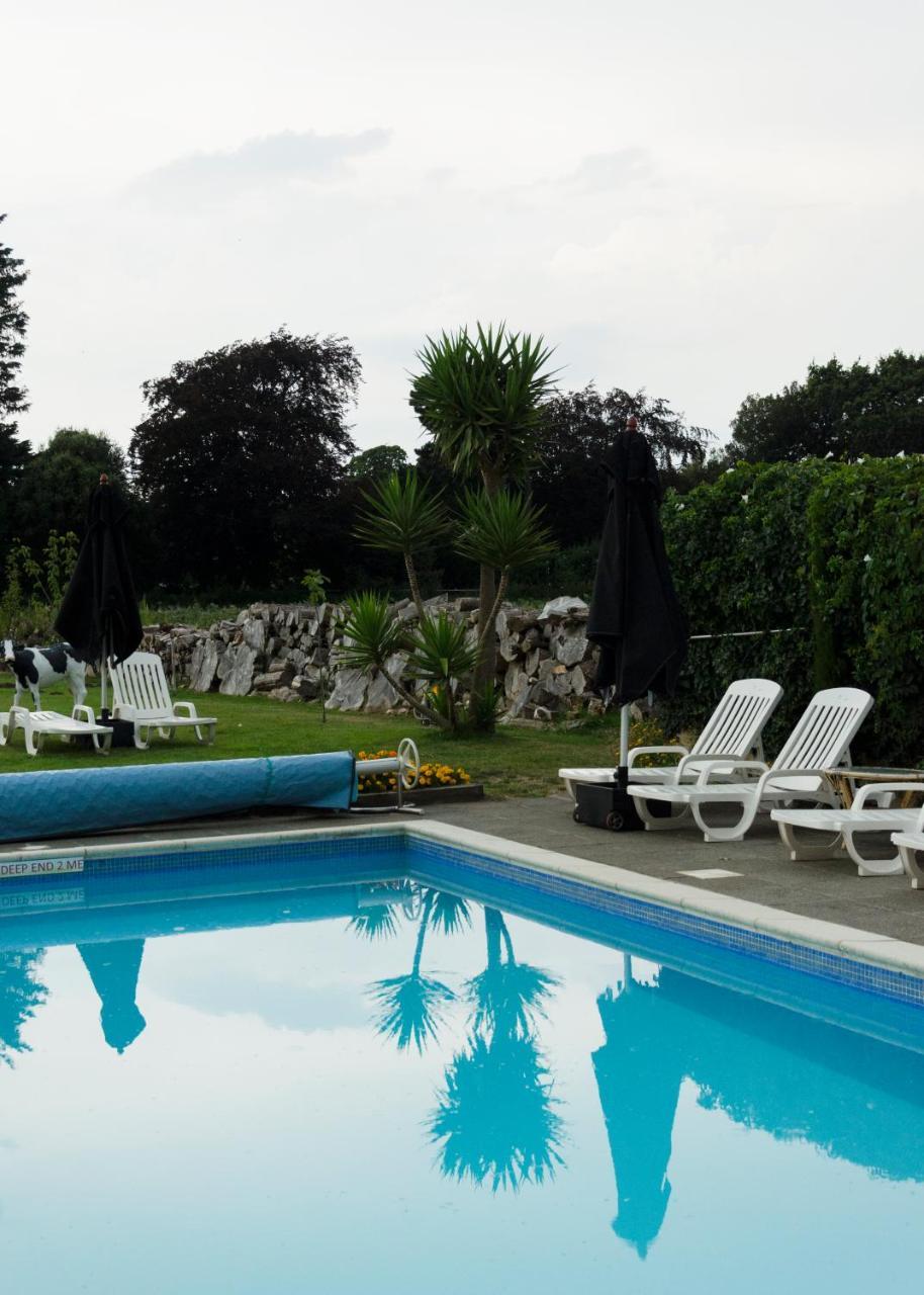 Beachcombers Hotel Grouville Zewnętrze zdjęcie