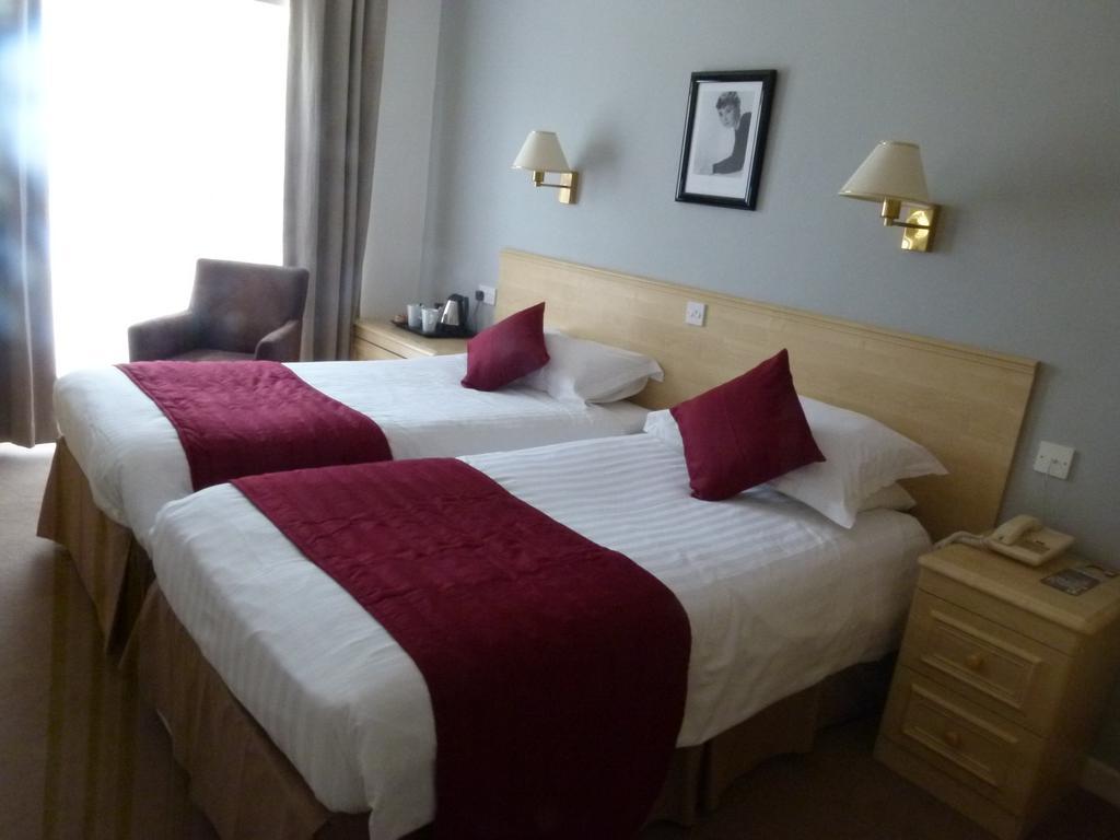 Beachcombers Hotel Grouville Zewnętrze zdjęcie